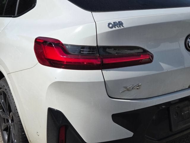 2024 BMW X4 xDrive30i