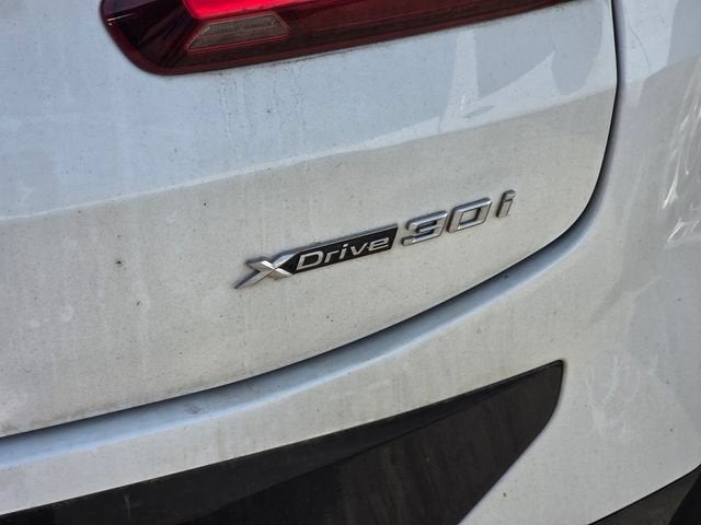 2024 BMW X4 xDrive30i