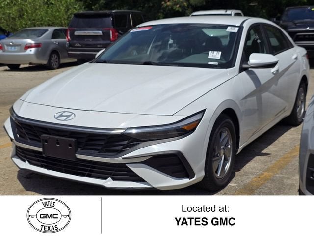 2024 Hyundai Elantra SE