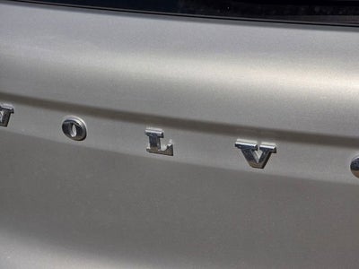 2025 Volvo XC40 Plus Bright Theme