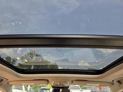2025 Volvo XC40 Plus Bright Theme