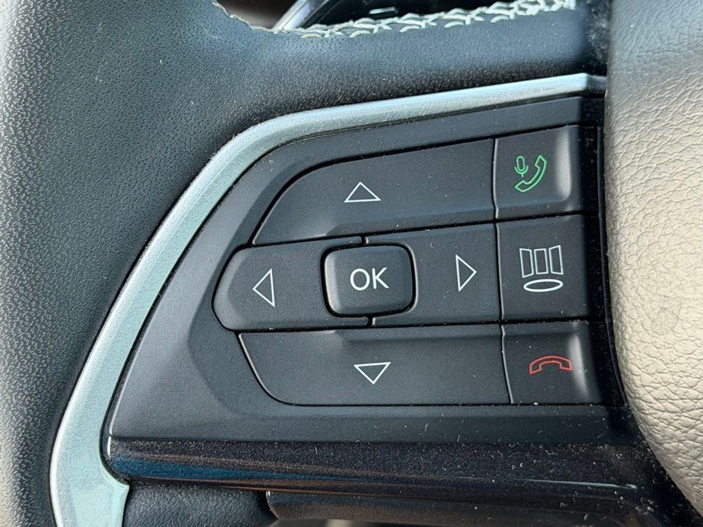 2023 Jeep Grand Cherokee L Altitude