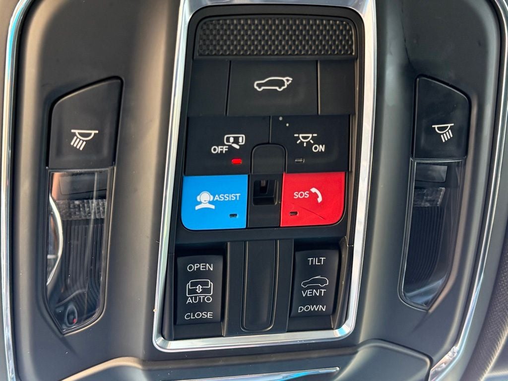 2023 Jeep Grand Cherokee L Altitude