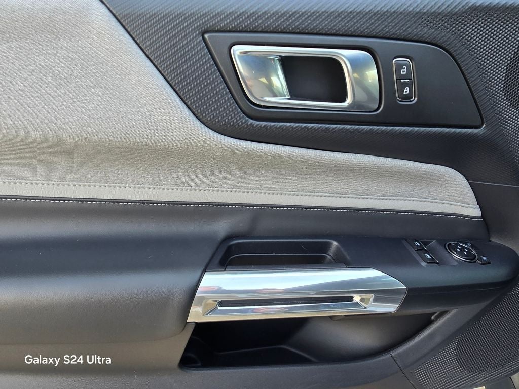 2024 Ford Mustang EcoBoost