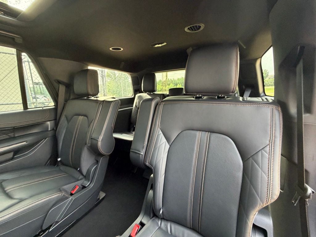 2024 Ford Expedition Platinum