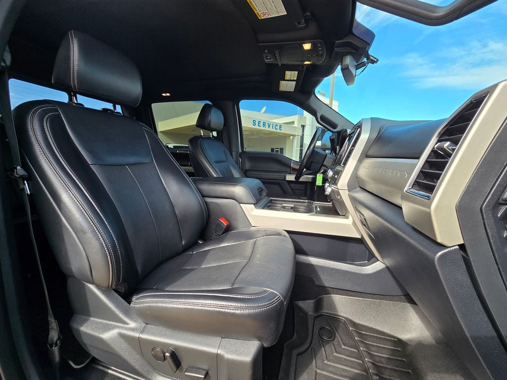 2022 Ford F-250SD Lariat