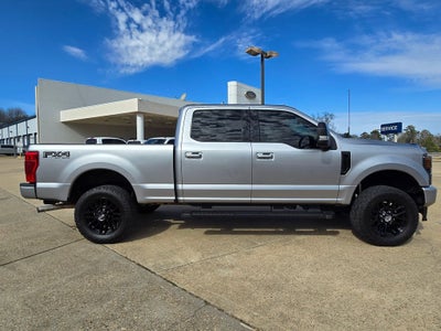 2022 Ford F-250SD Lariat