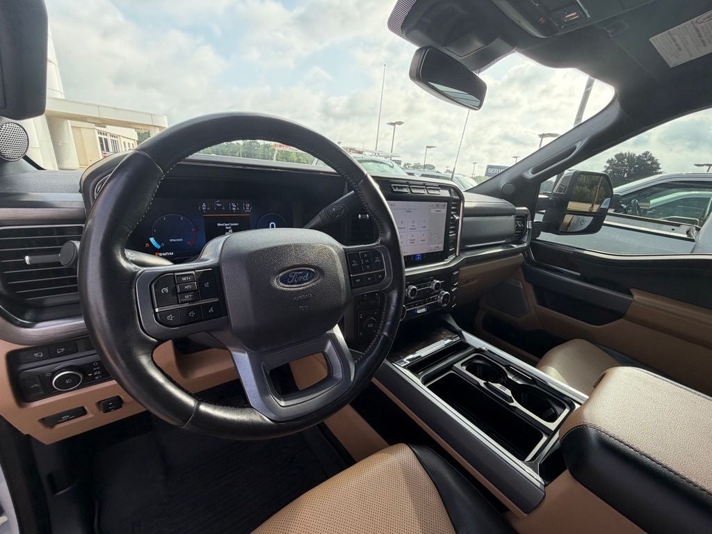 2023 Ford F-250SD Lariat