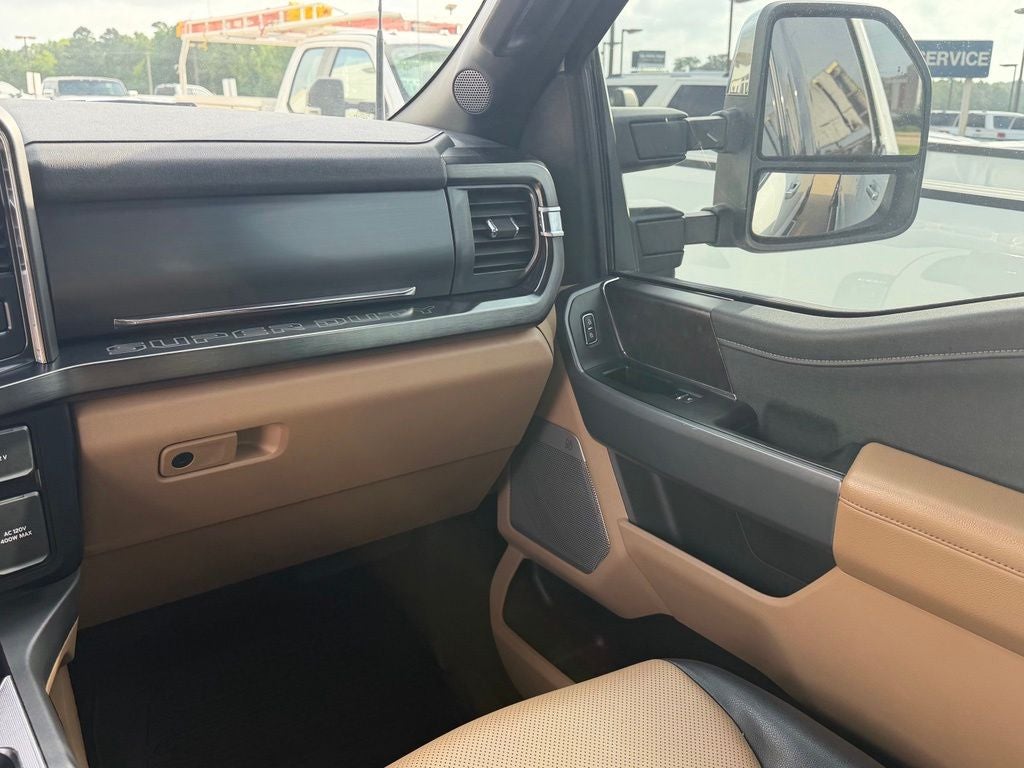 2023 Ford F-250SD Lariat
