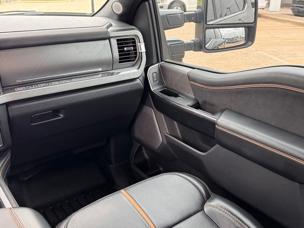 2024 Ford F-250SD Platinum