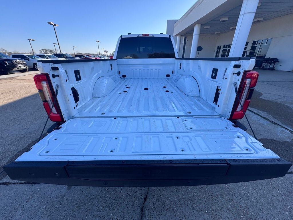 2023 Ford F-450SD Platinum DRW