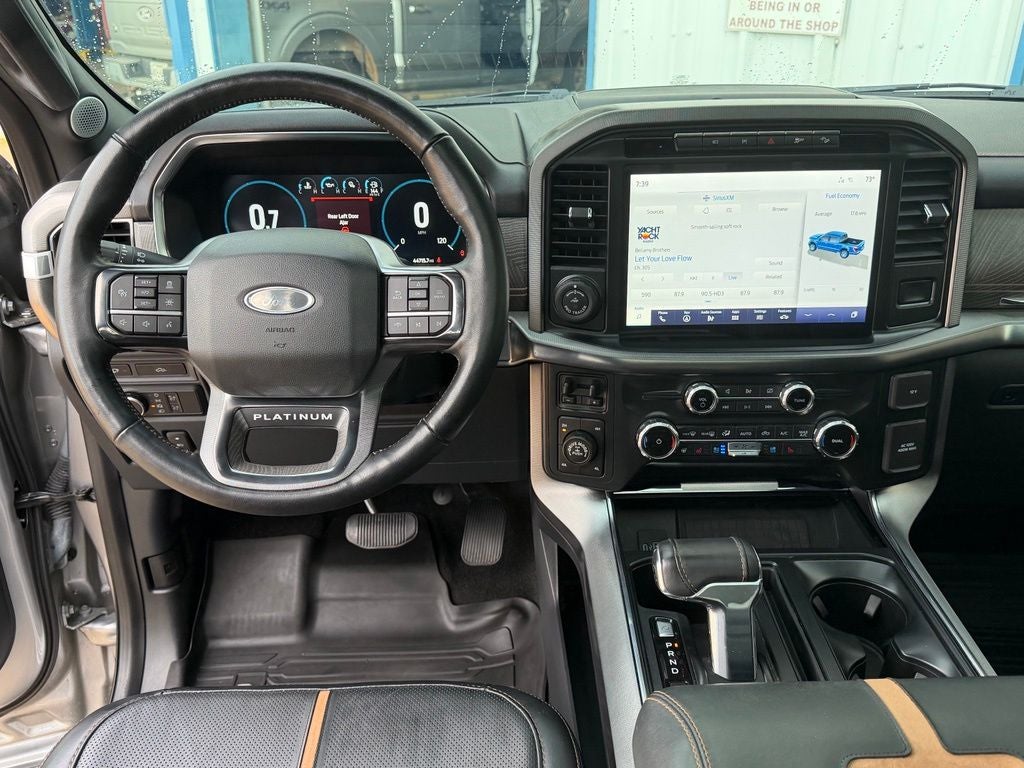 2022 Ford F-150 Platinum