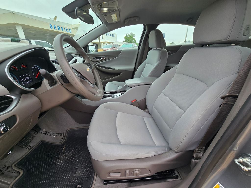 2023 Chevrolet Malibu LS 1FL