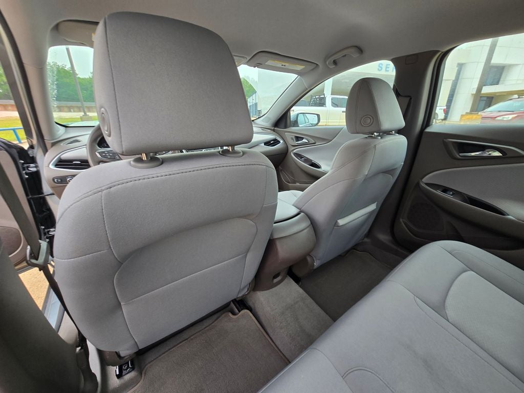 2023 Chevrolet Malibu LS 1FL