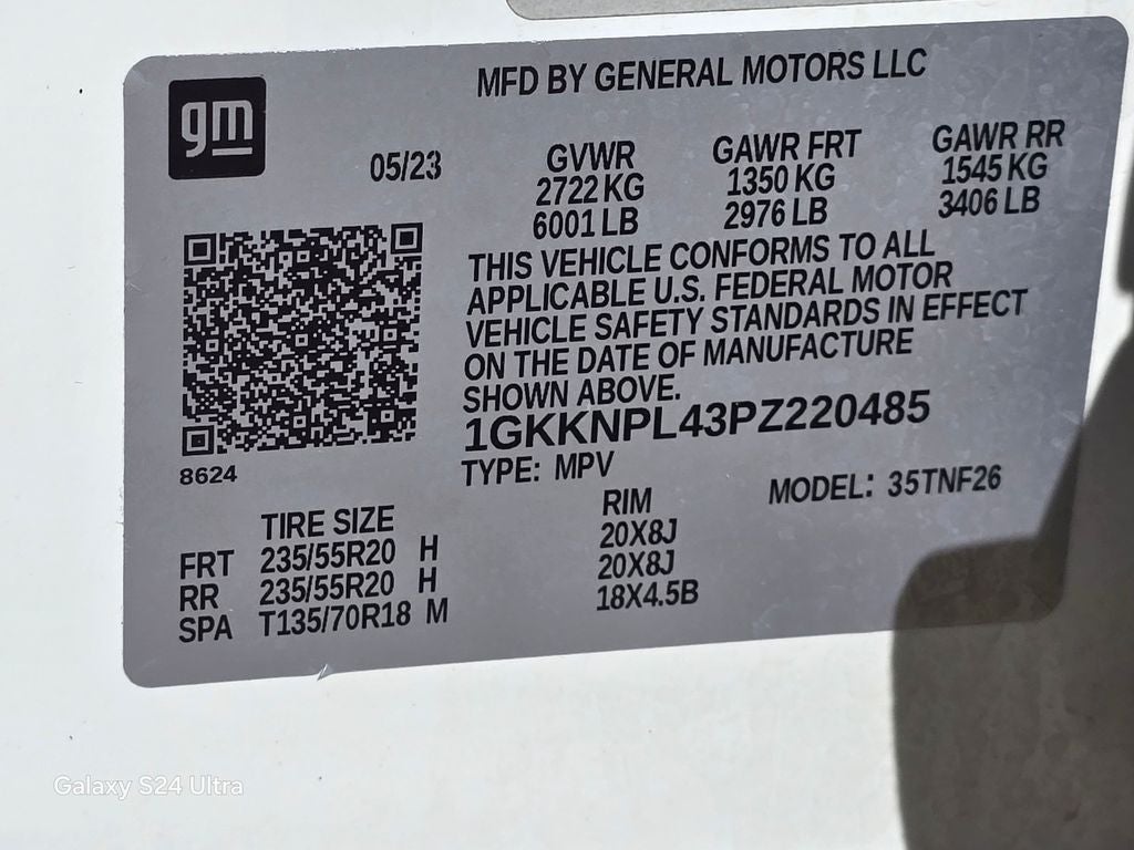 2023 GMC Acadia Denali