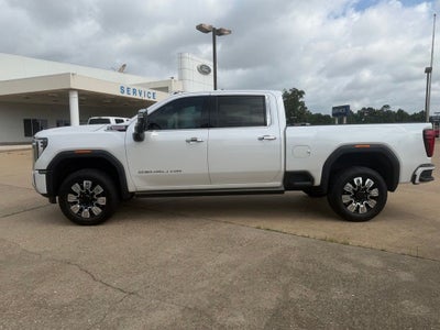 2024 GMC Sierra 2500HD Denali