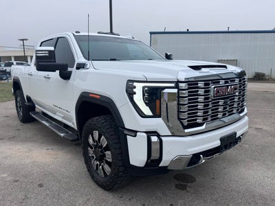 2024 GMC Sierra 2500HD Denali