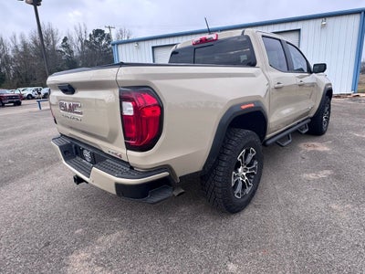 2024 GMC Canyon AT4