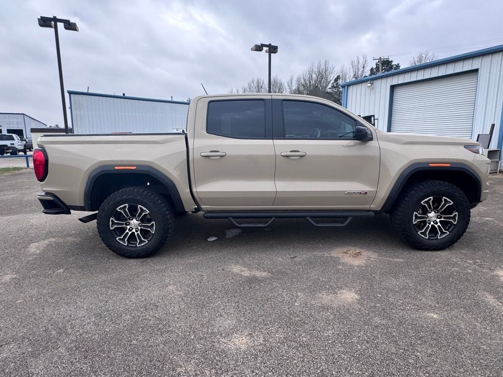 2024 GMC Canyon AT4