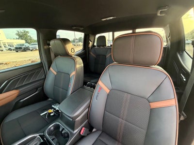 2024 GMC Canyon AT4
