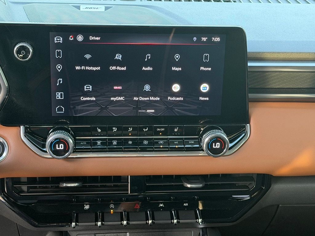 2024 GMC Canyon AT4