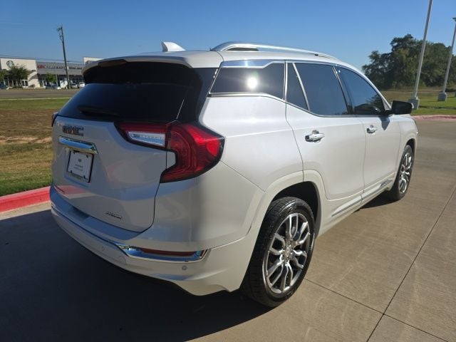 2023 GMC Terrain Denali