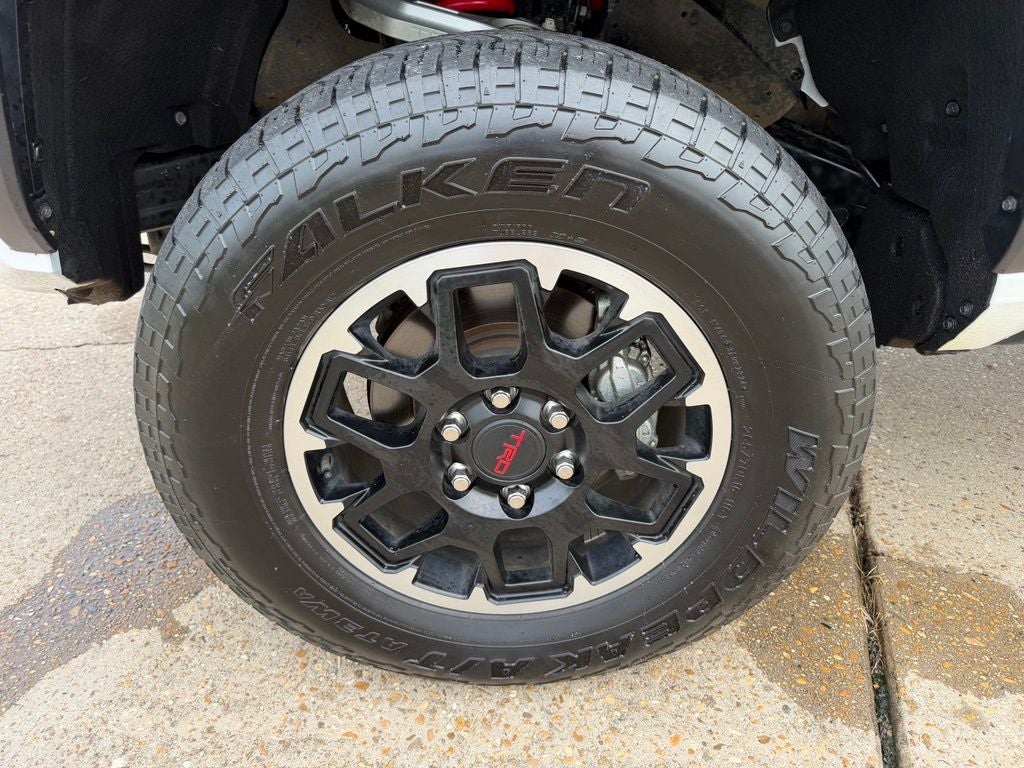 2025 Toyota Tacoma Hybrid TRD Off Road