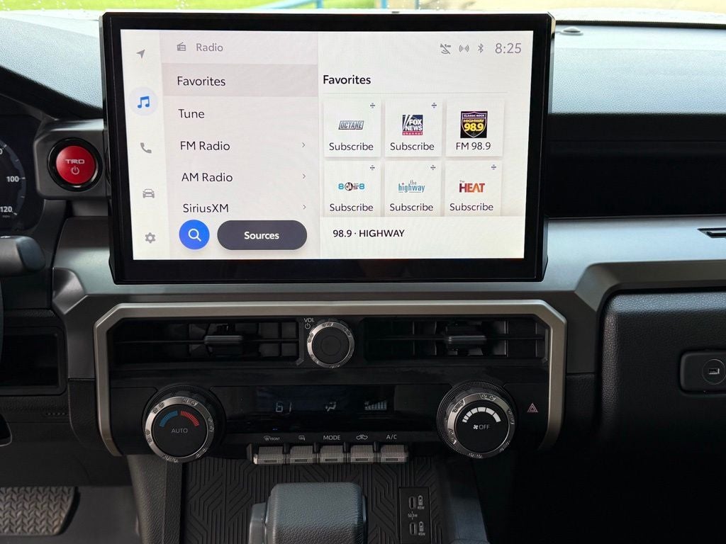 2025 Toyota Tacoma Hybrid TRD Off Road