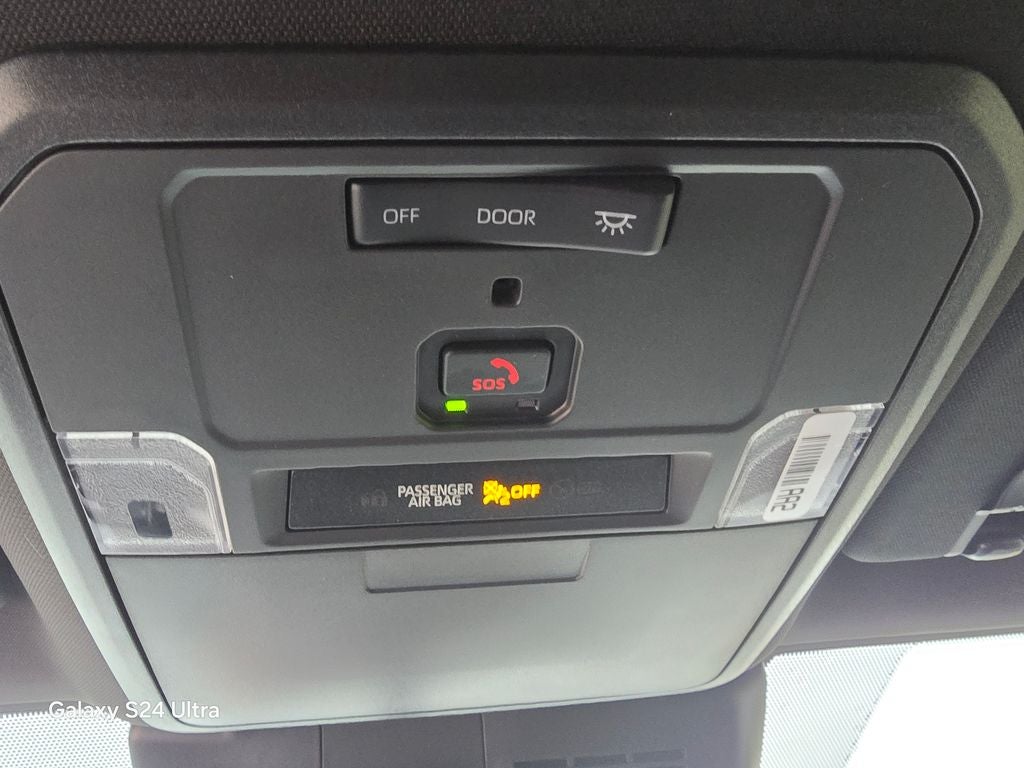 2025 Toyota Tacoma SR