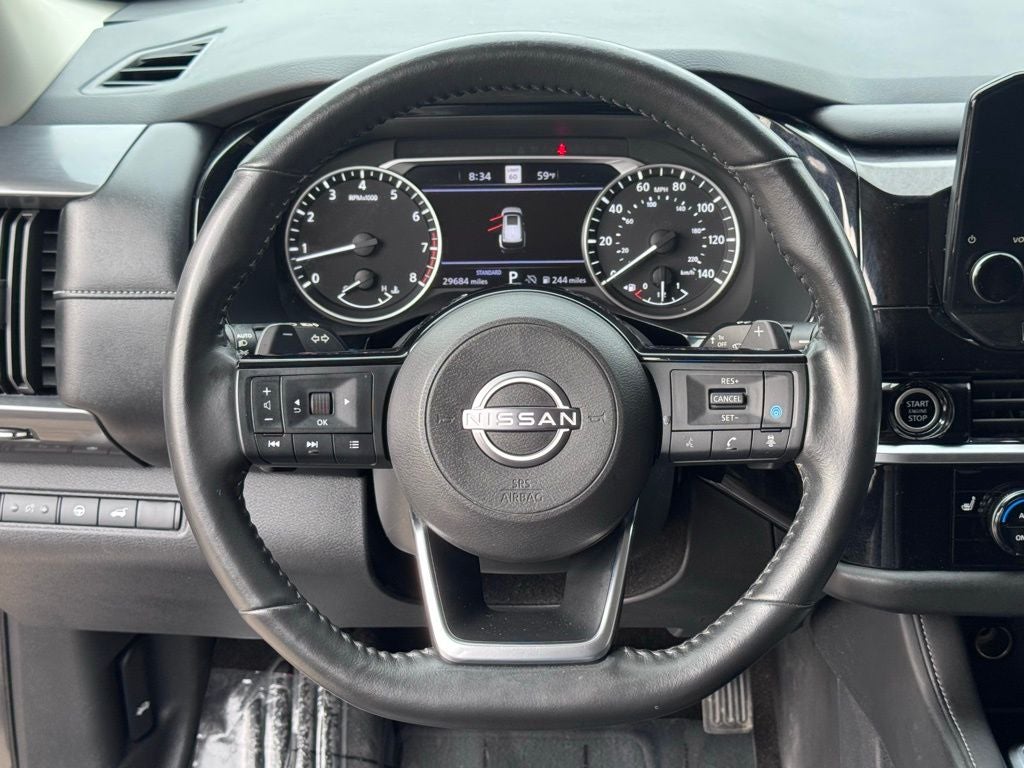 2023 Nissan Pathfinder SL