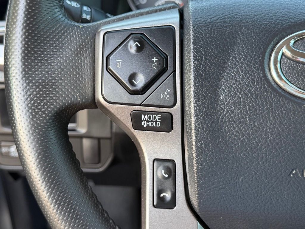2017 Toyota Tacoma SR5