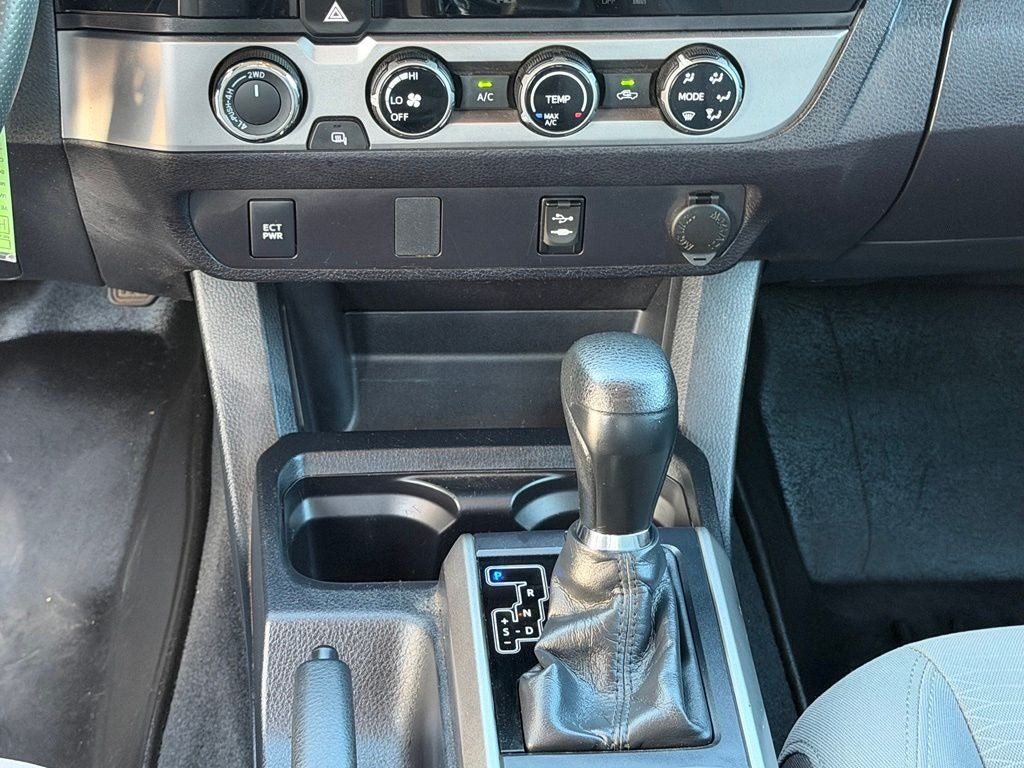 2017 Toyota Tacoma SR5