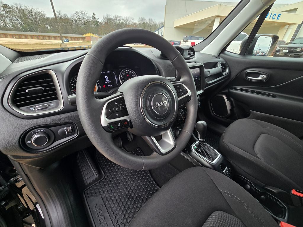 2023 Jeep Renegade Latitude