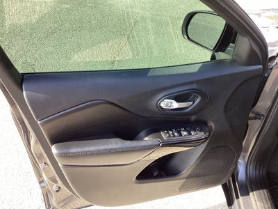 2019 Jeep Cherokee Altitude