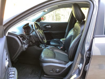 2019 Jeep Cherokee Altitude