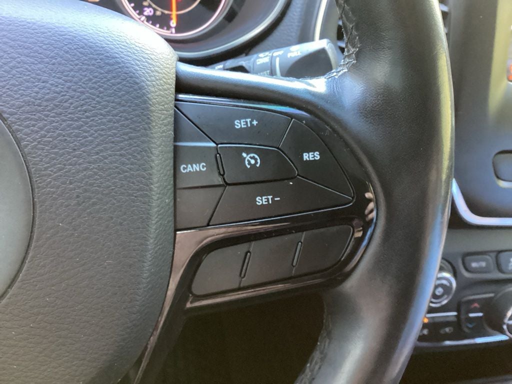 2019 Jeep Cherokee Altitude