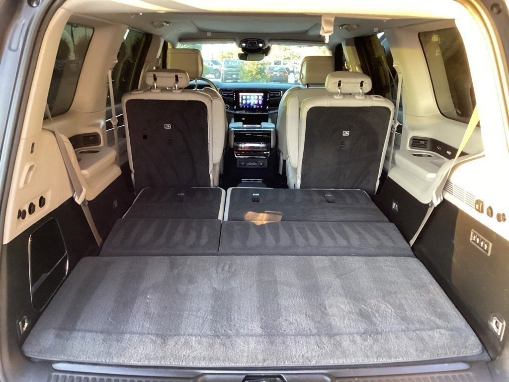 2022 Jeep Wagoneer Series II