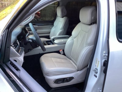 2022 Jeep Wagoneer Series II