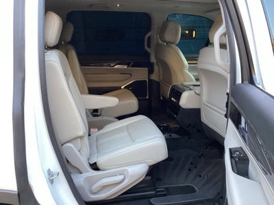 2022 Jeep Wagoneer Series II