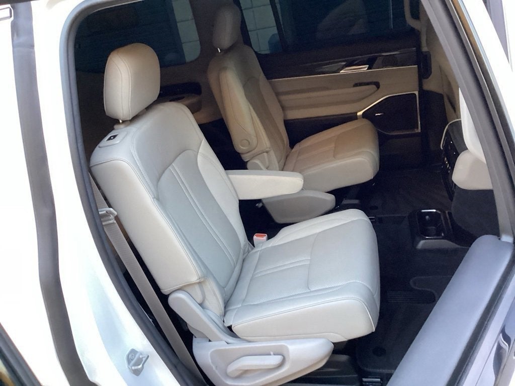 2022 Jeep Wagoneer Series II