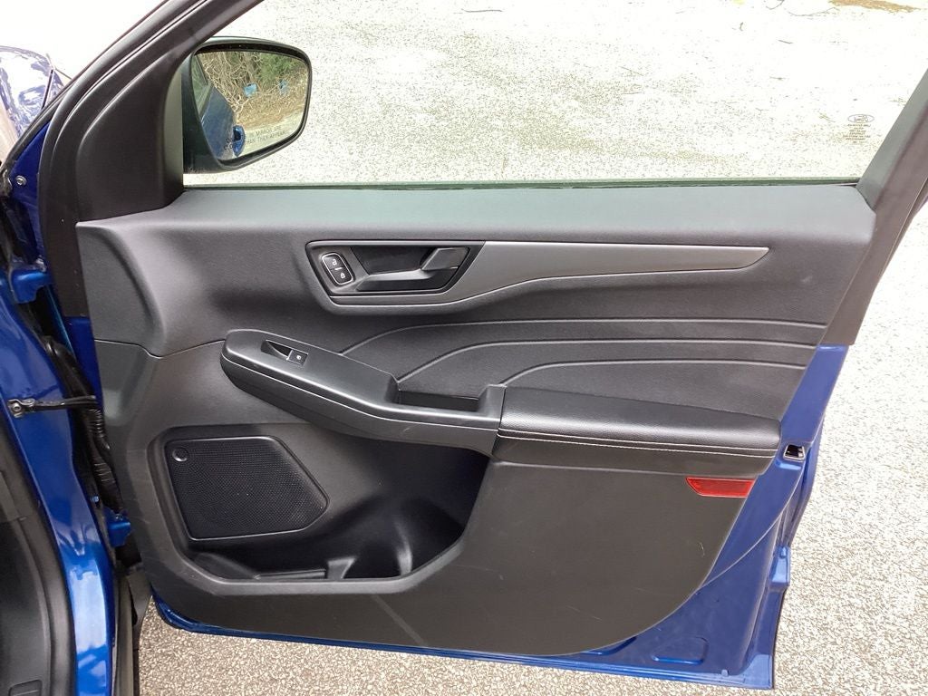 2023 Ford Escape Hybrid Active