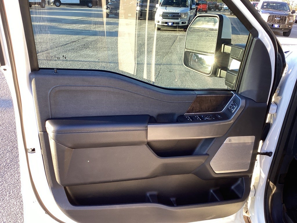 2023 Ford F-250SD Lariat