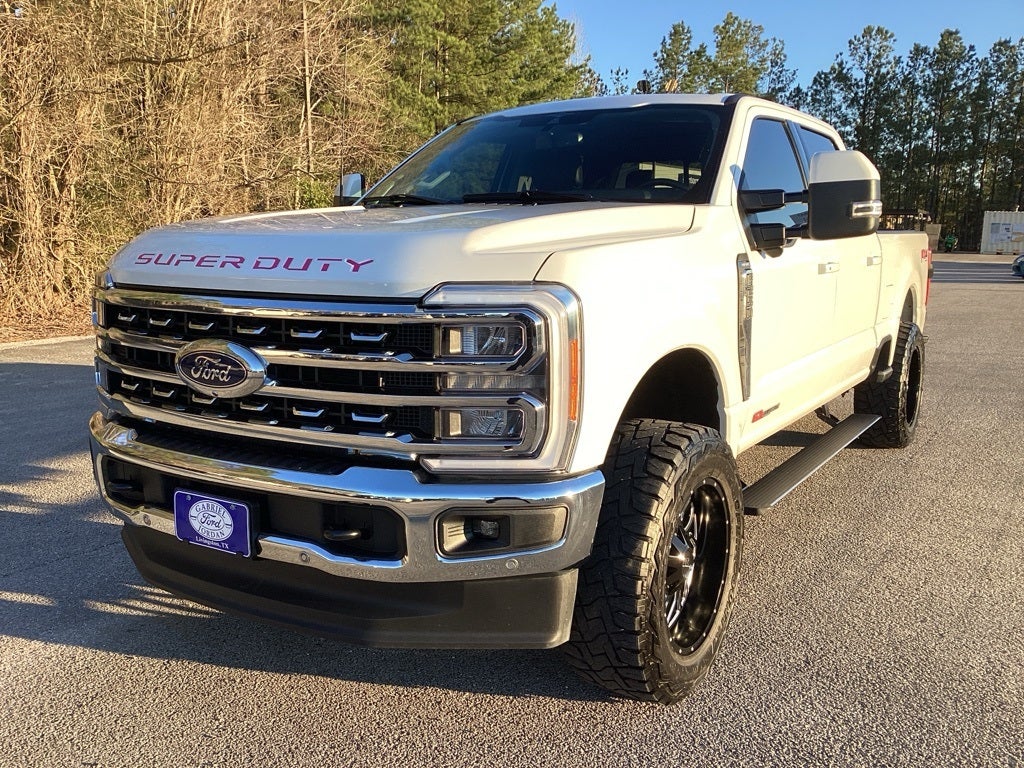 2023 Ford F-250SD Lariat