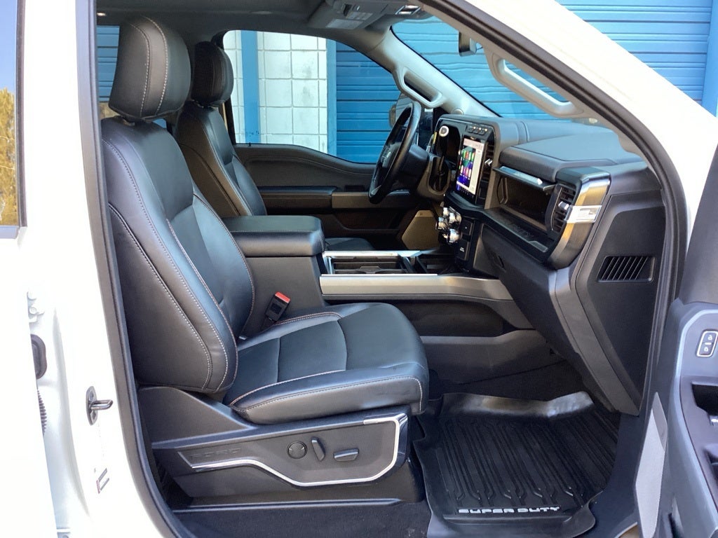 2023 Ford F-250SD Lariat