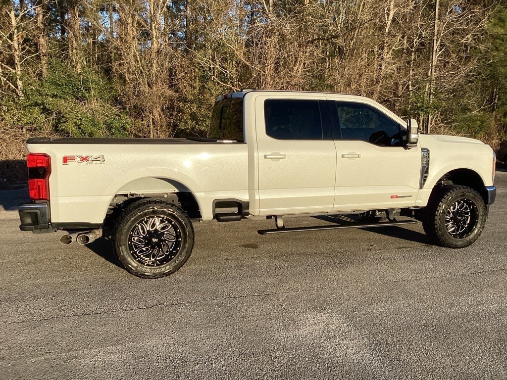 2023 Ford F-250SD Lariat