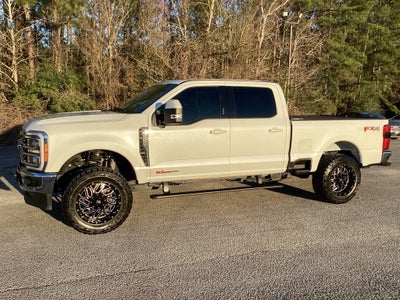 2023 Ford F-250SD Lariat