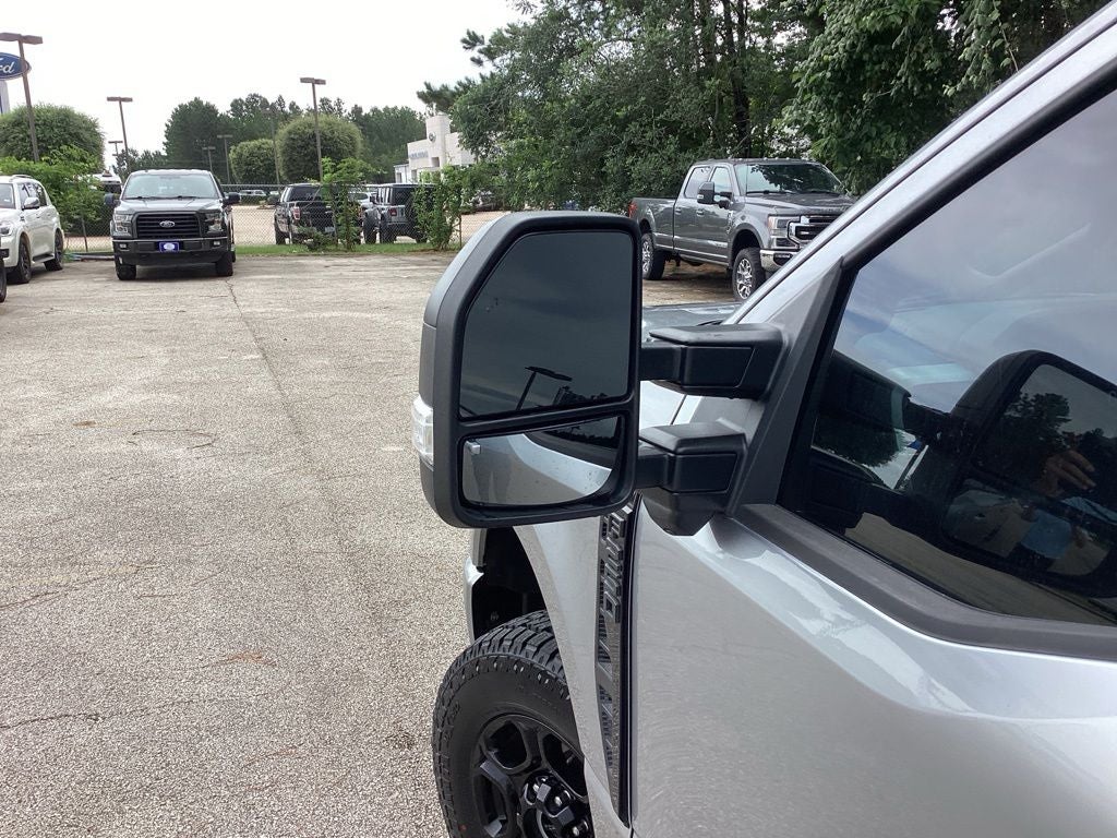 2024 Ford F-250SD XLT