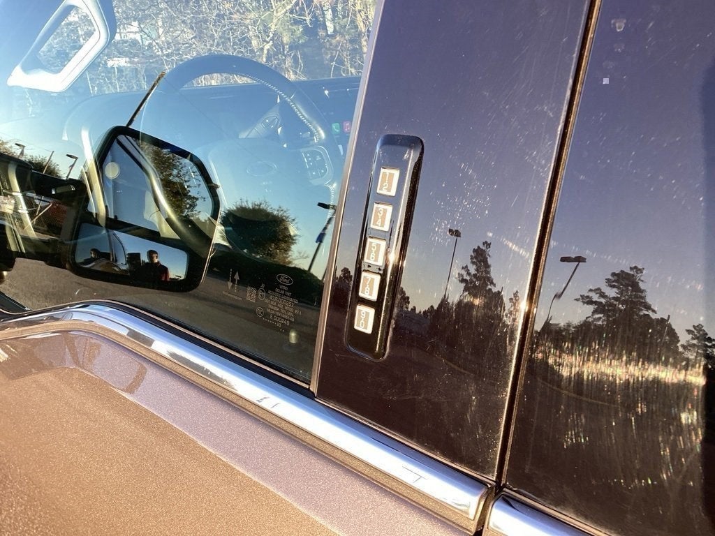 2023 Ford F-250SD Lariat