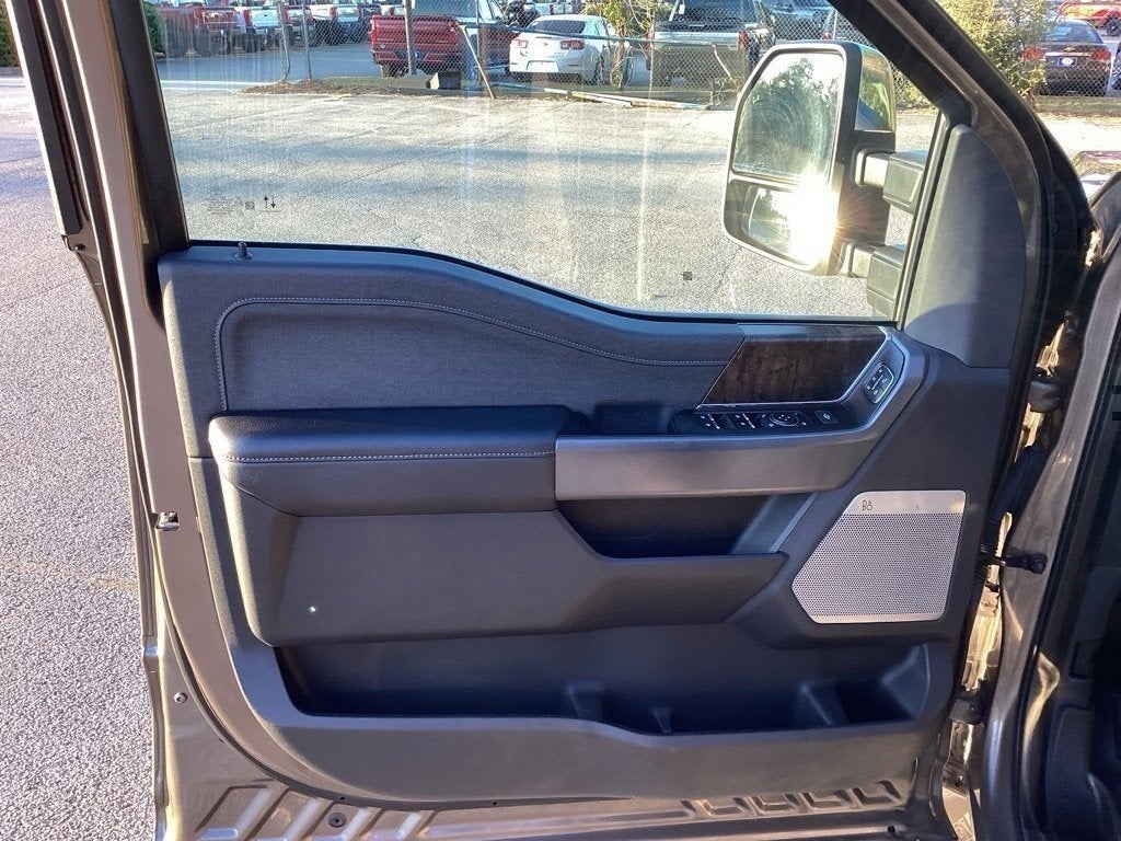 2023 Ford F-250SD Lariat