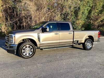 2023 Ford F-250SD Lariat